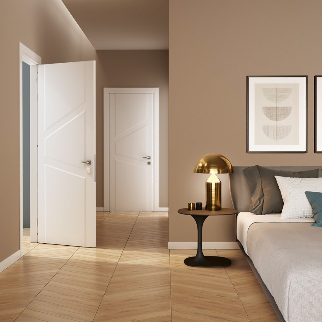 EiTech AIP laccato bianco finitura: laccato bianco lavorazione: pantografatura woodcut telaio: TS serratura: OPERA BIT