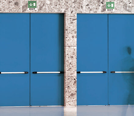 Porte tecniche con maniglione antipanico